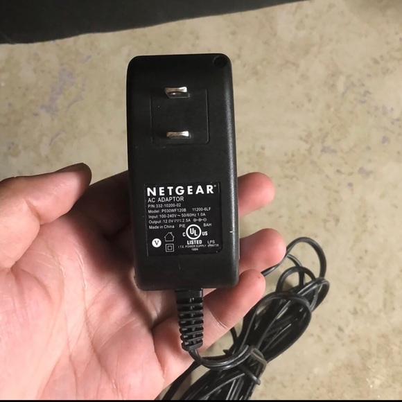 Netgear R6300 Smart Wifi Router - Picture 7 of 7